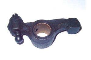 12H3377 - Rocker valve assembly