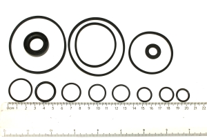 18G8338 - Power steering pump seal kit