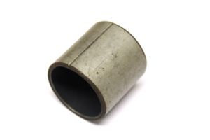 37H7946 - Oil pump bush