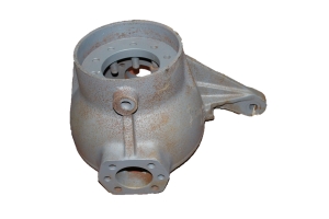 BAU1928 - Stub Axle housing RH (USED)