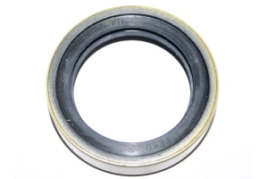 BTJ4026 - Hub oil Seal