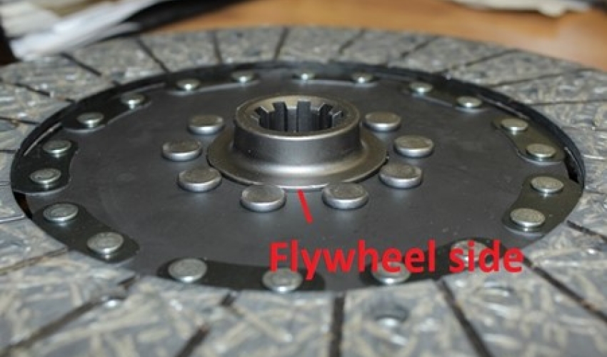 Which way the clutch plate goes into your Leyland tractor