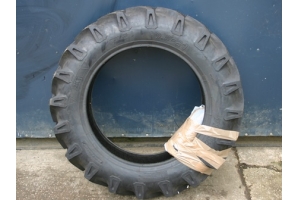 9.5 - 24 Tyre and tube