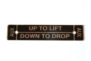 ATJ6302 - Nuffield Instruction plate for auxiliary lift lever